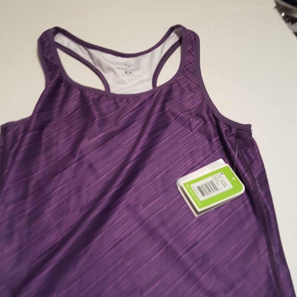 New- Moving Comfort- Take it on tank sz Medium